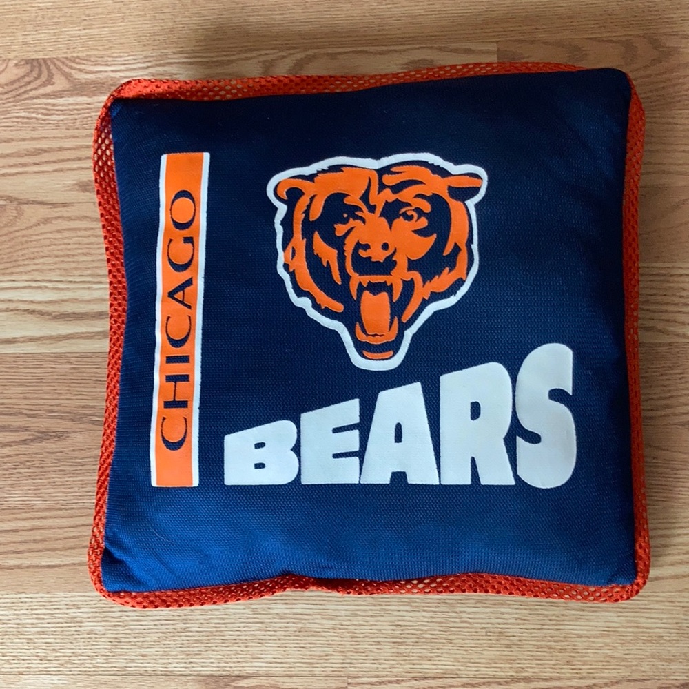 Chicago Bears Pillow and Scarf - Picture 2 of 10